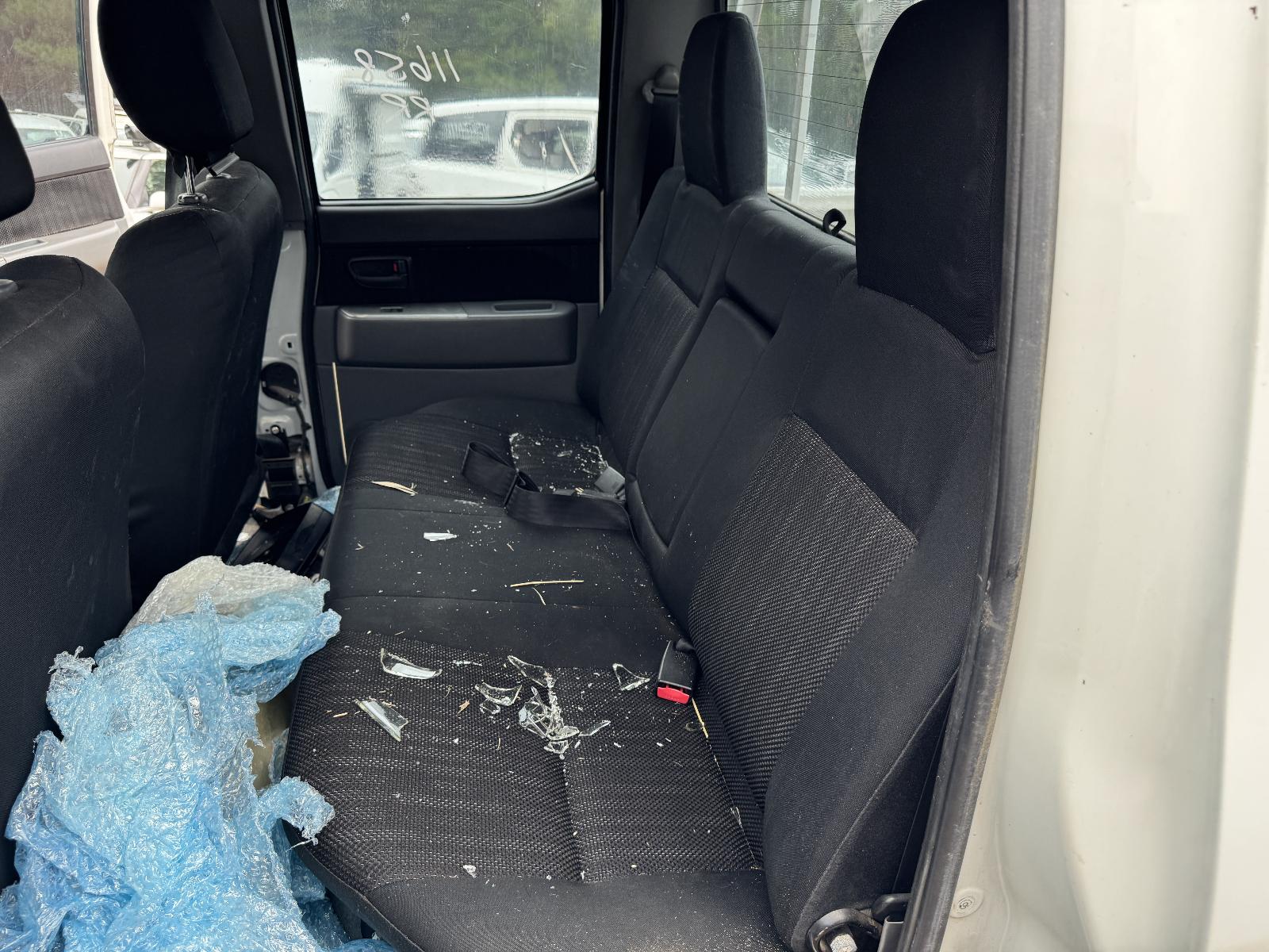 View FORD RANGER 2011 4 Door Utility Breaking