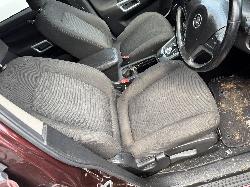 View HOLDEN CAPTIVA 2014 5 Door Station Wagon Breaking