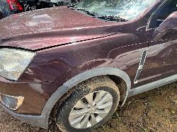 View HOLDEN CAPTIVA 2014 5 Door Station Wagon Breaking