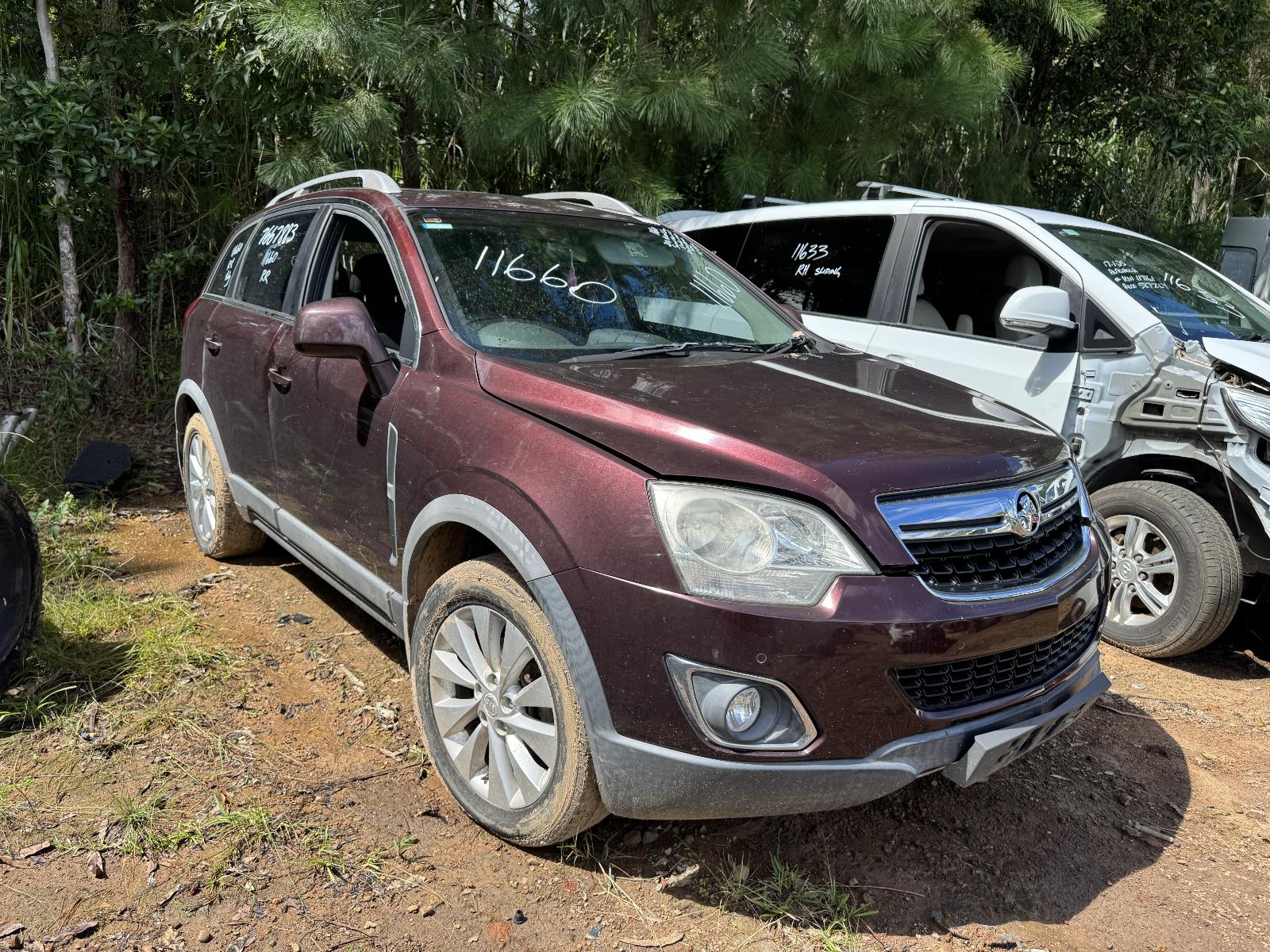 Image for a HOLDEN CAPTIVA 2014 5 Door Station Wagon Breaking