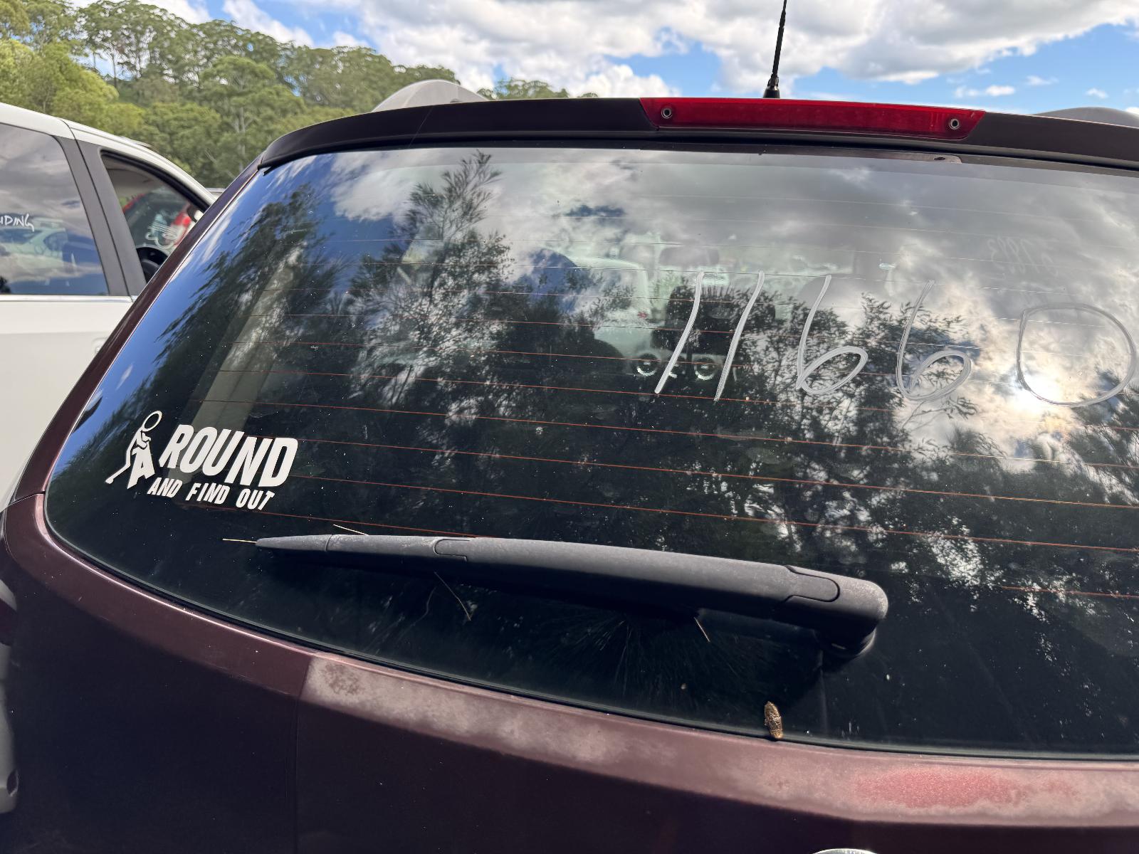 View HOLDEN CAPTIVA 2014 5 Door Station Wagon Breaking