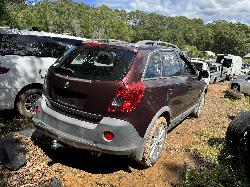 View HOLDEN CAPTIVA 2014 5 Door Station Wagon Breaking