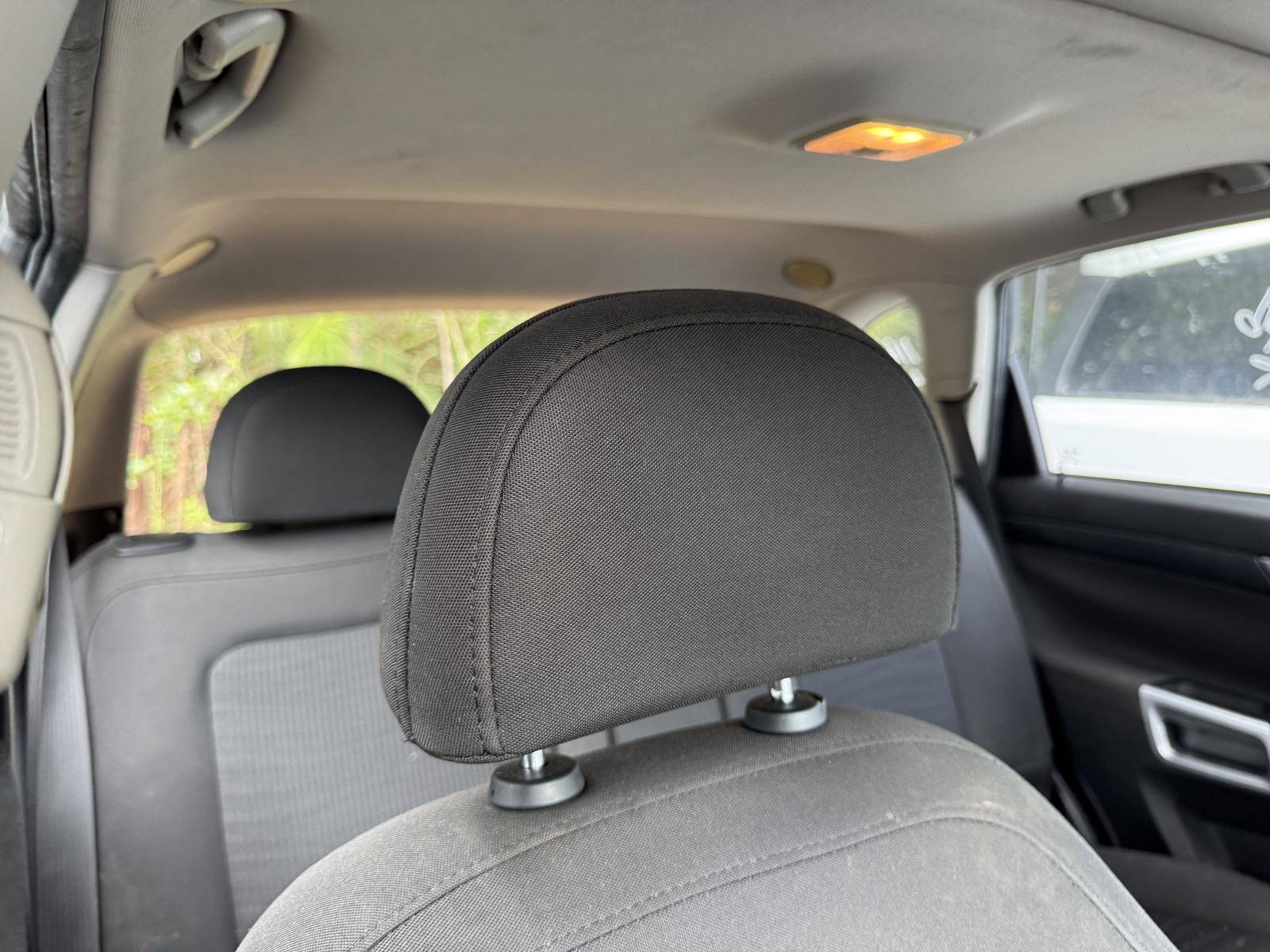 View HOLDEN CAPTIVA 2014 5 Door Station Wagon Breaking