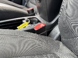 View HOLDEN CAPTIVA 2014 5 Door Station Wagon Breaking