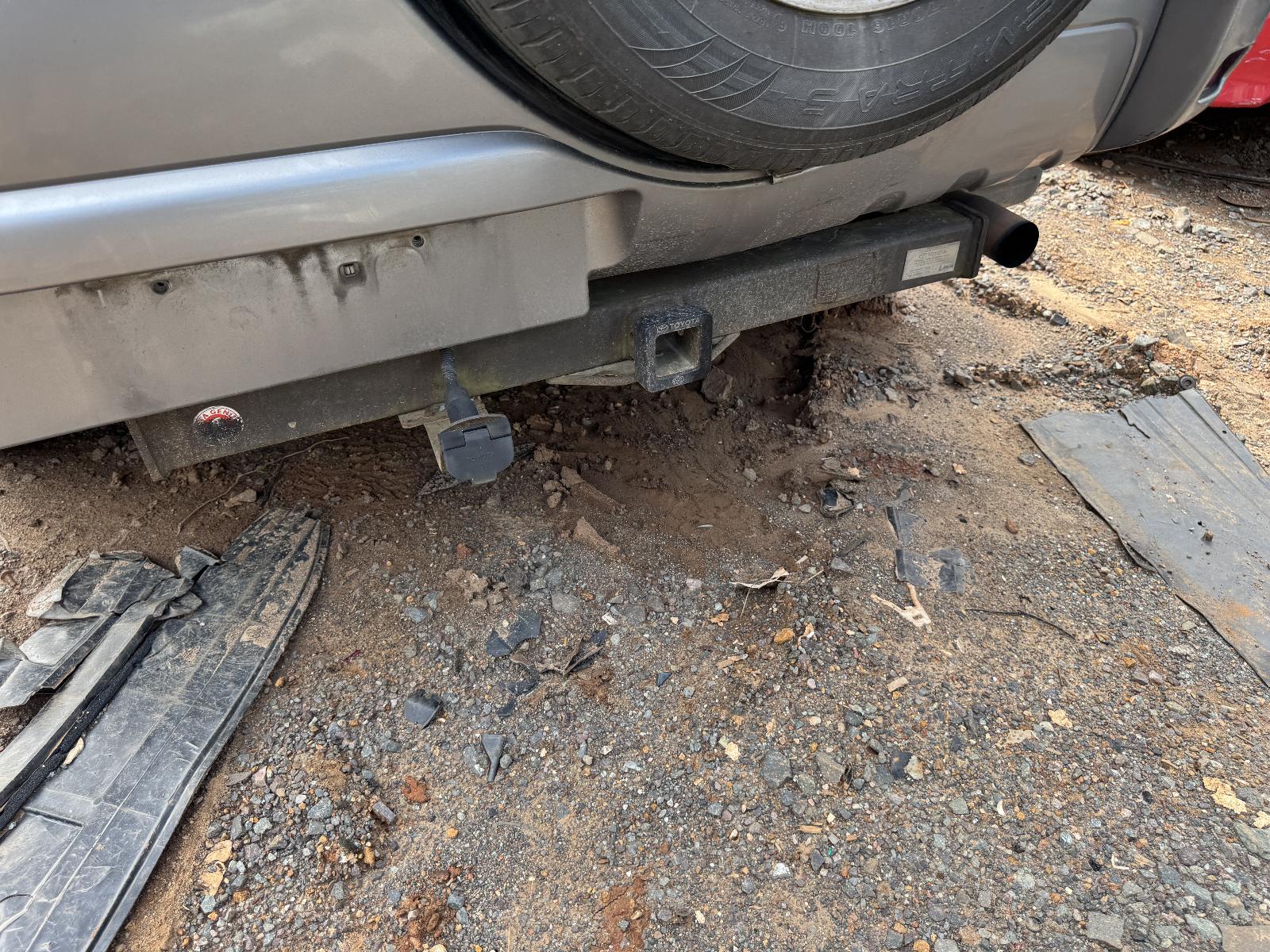 View TOYOTA RAV4 2004 4 Door Station Wagon Breaking