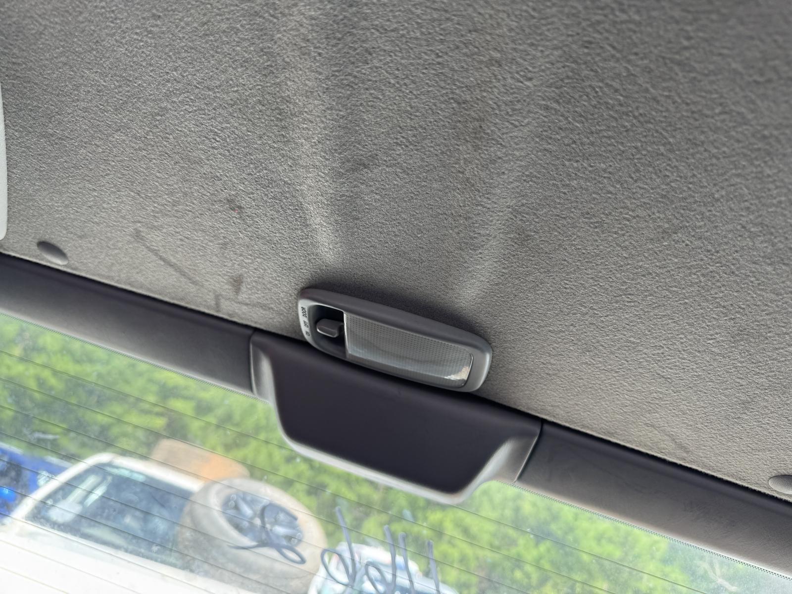 View TOYOTA RAV4 2004 4 Door Station Wagon Breaking