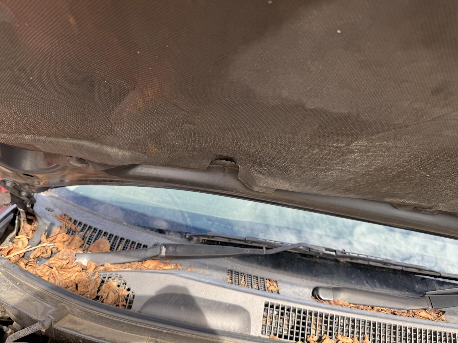 View TOYOTA RAV4 2004 4 Door Station Wagon Breaking