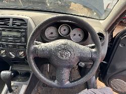 View TOYOTA RAV4 2004 4 Door Station Wagon Breaking