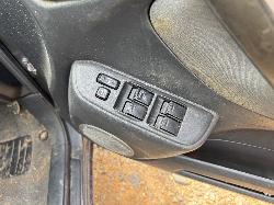 View TOYOTA RAV4 2004 4 Door Station Wagon Breaking