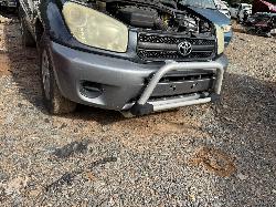View TOYOTA RAV4 2004 4 Door Station Wagon Breaking