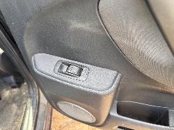 View TOYOTA RAV4 2004 4 Door Station Wagon Breaking