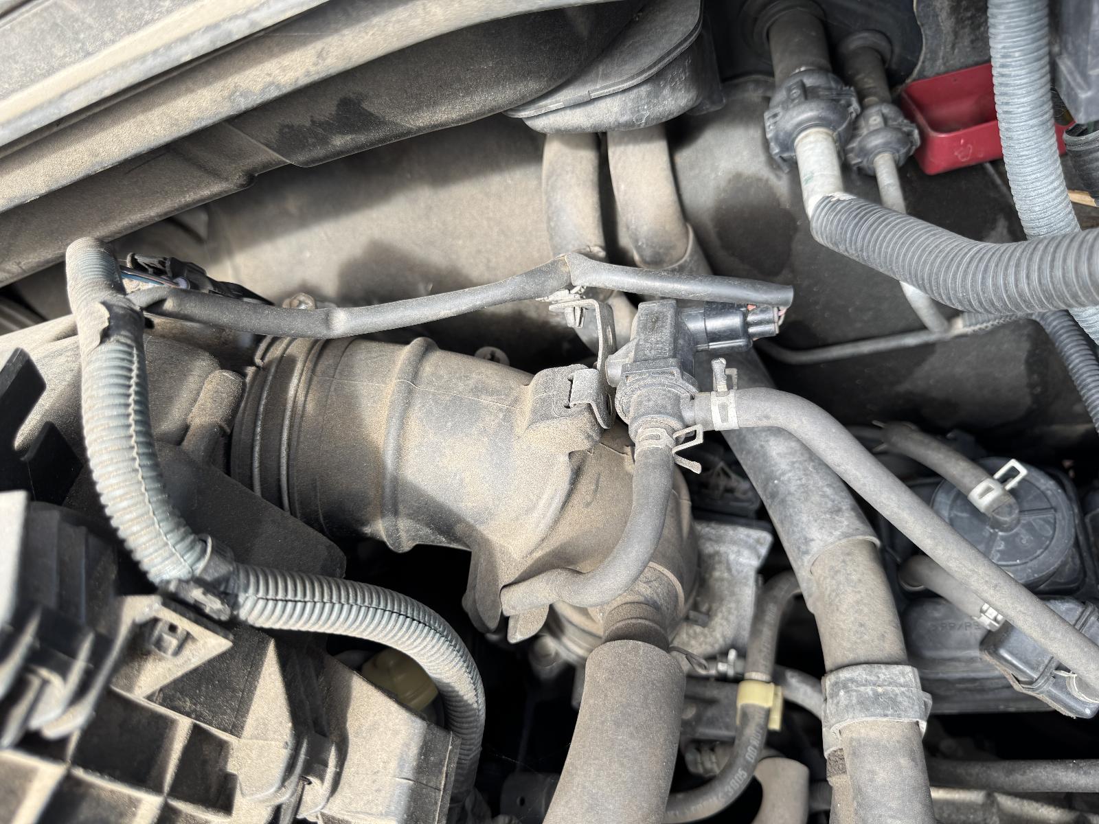 View TOYOTA RAV4 2004 4 Door Station Wagon Breaking