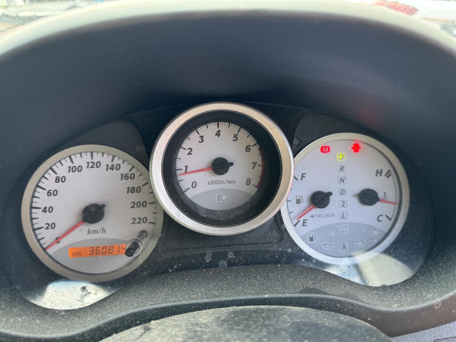 View TOYOTA RAV4 2004 4 Door Station Wagon Breaking