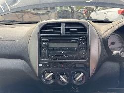 View TOYOTA RAV4 2004 4 Door Station Wagon Breaking