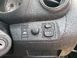 View TOYOTA RAV4 2004 4 Door Station Wagon Breaking