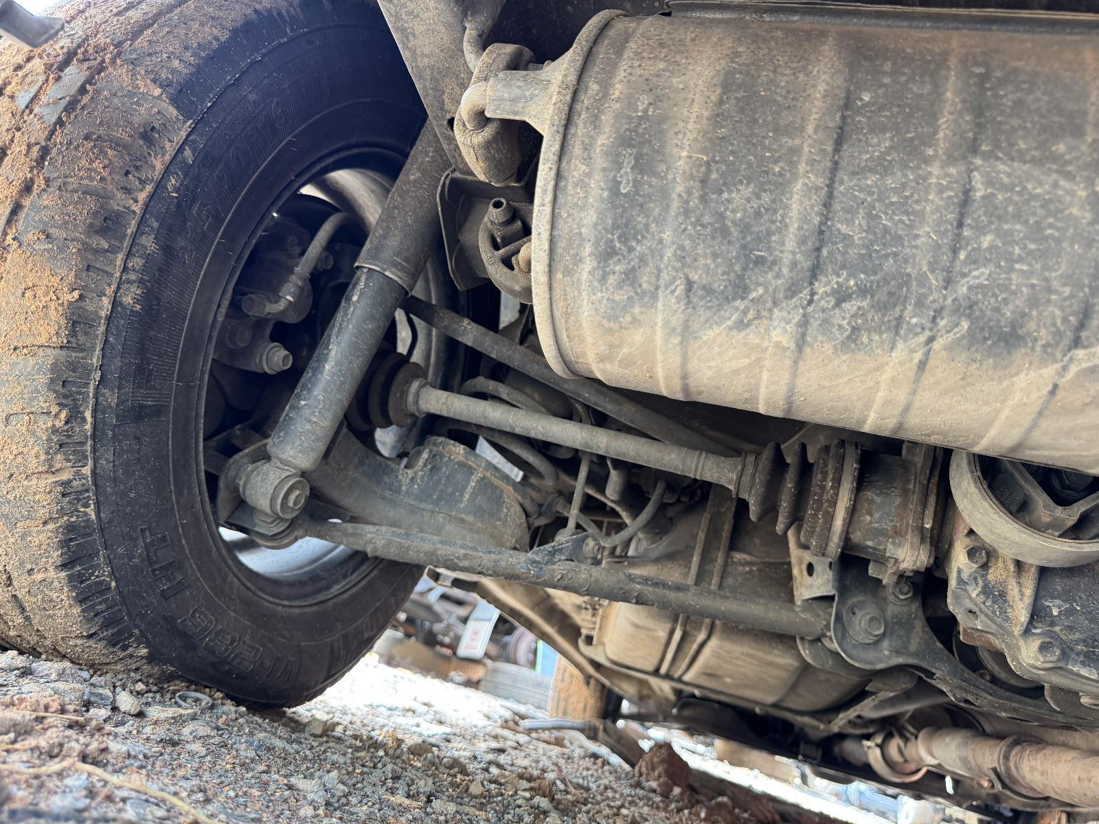 View TOYOTA RAV4 2004 4 Door Station Wagon Breaking