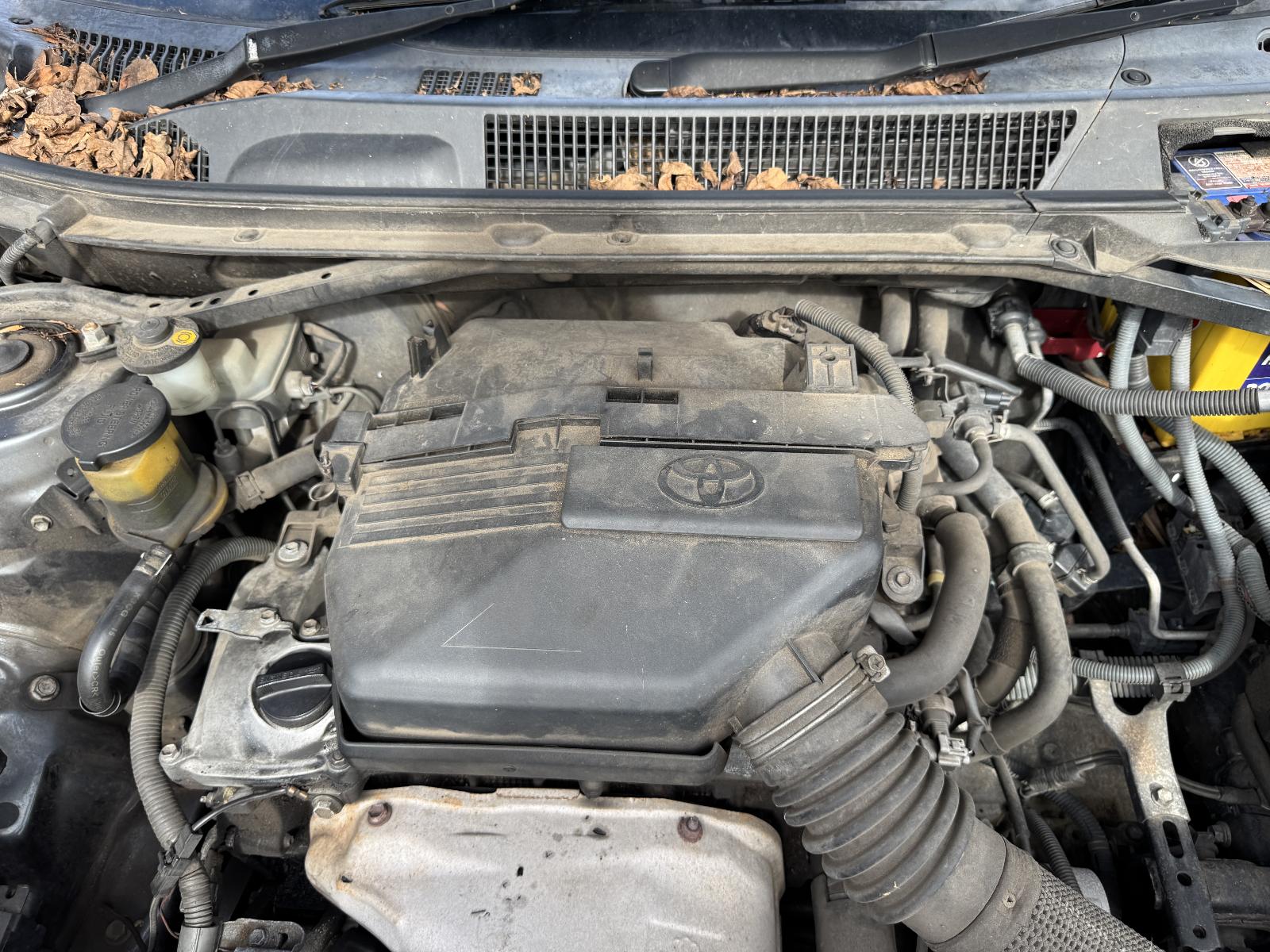 View TOYOTA RAV4 2004 4 Door Station Wagon Breaking