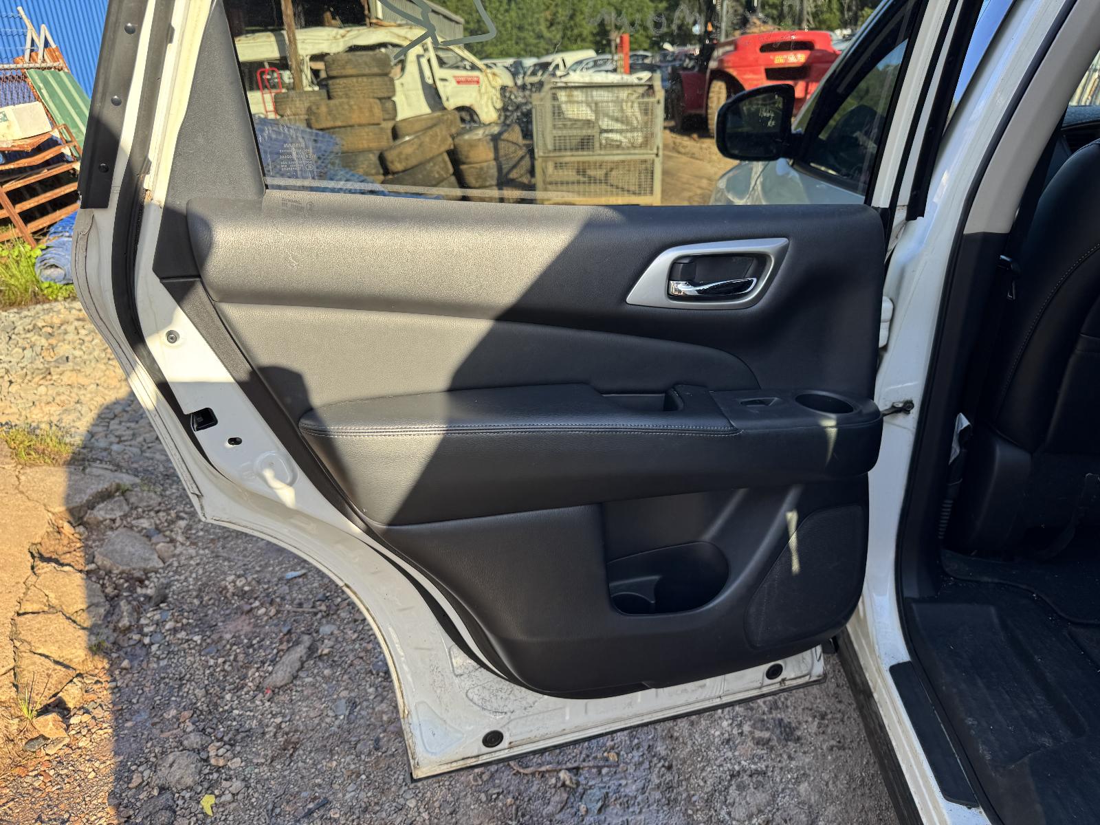 View Auto part Engine NISSAN PATHFINDER 2016