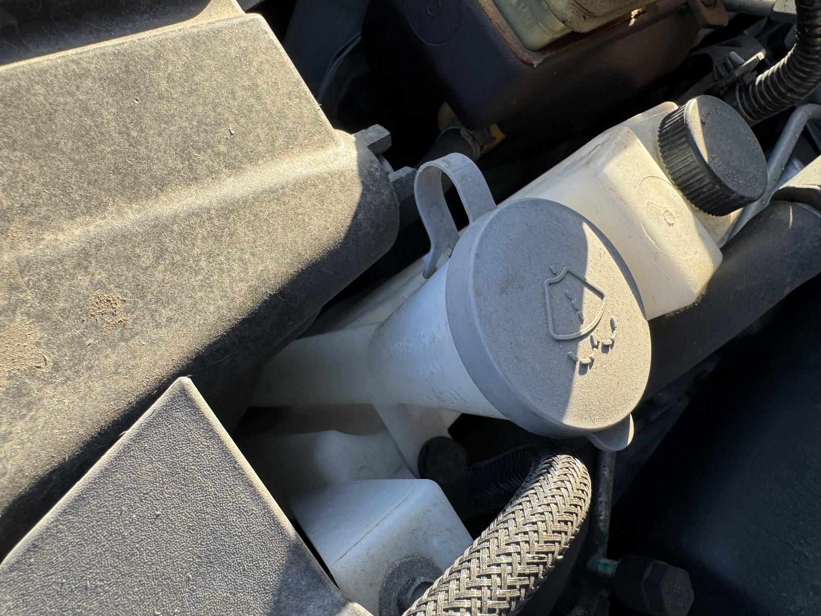 View Auto part Engine NISSAN PATHFINDER 2016