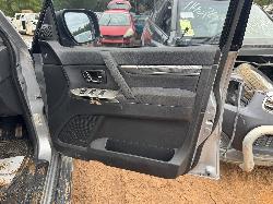 View Auto part Engine MITSUBISHI PAJERO 2014