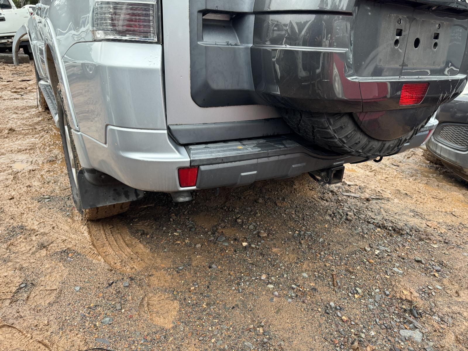 View Auto part Engine MITSUBISHI PAJERO 2014
