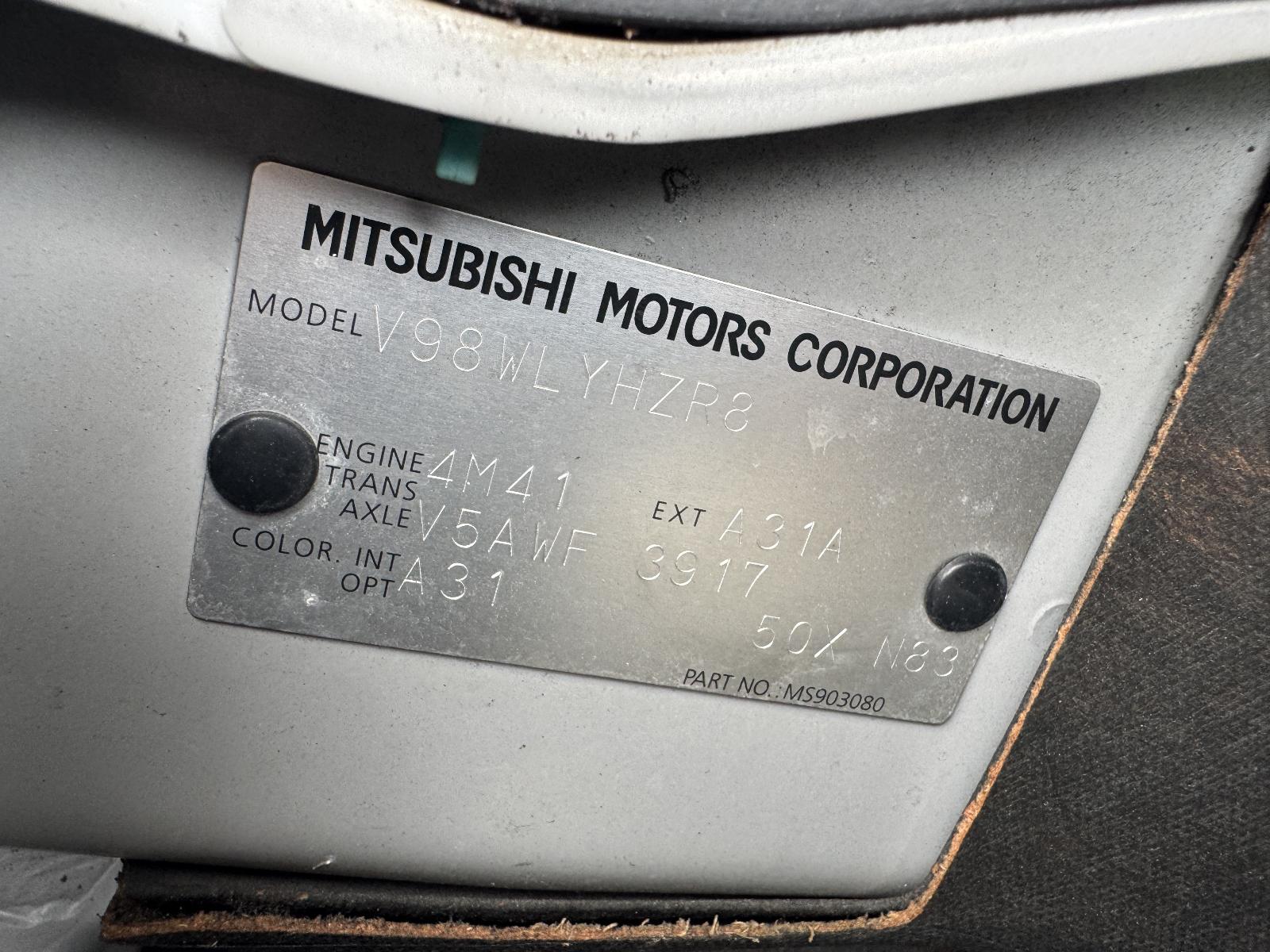 View Auto part Engine MITSUBISHI PAJERO 2014