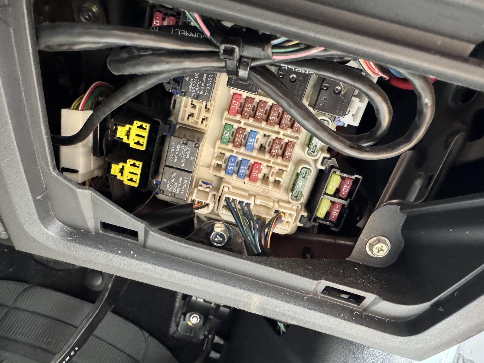 View Auto part Engine MITSUBISHI PAJERO 2014
