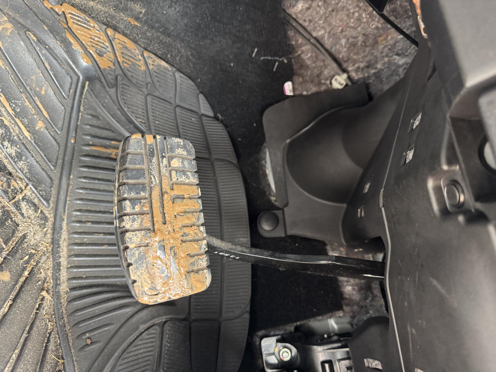 View Auto part Engine MITSUBISHI PAJERO 2014
