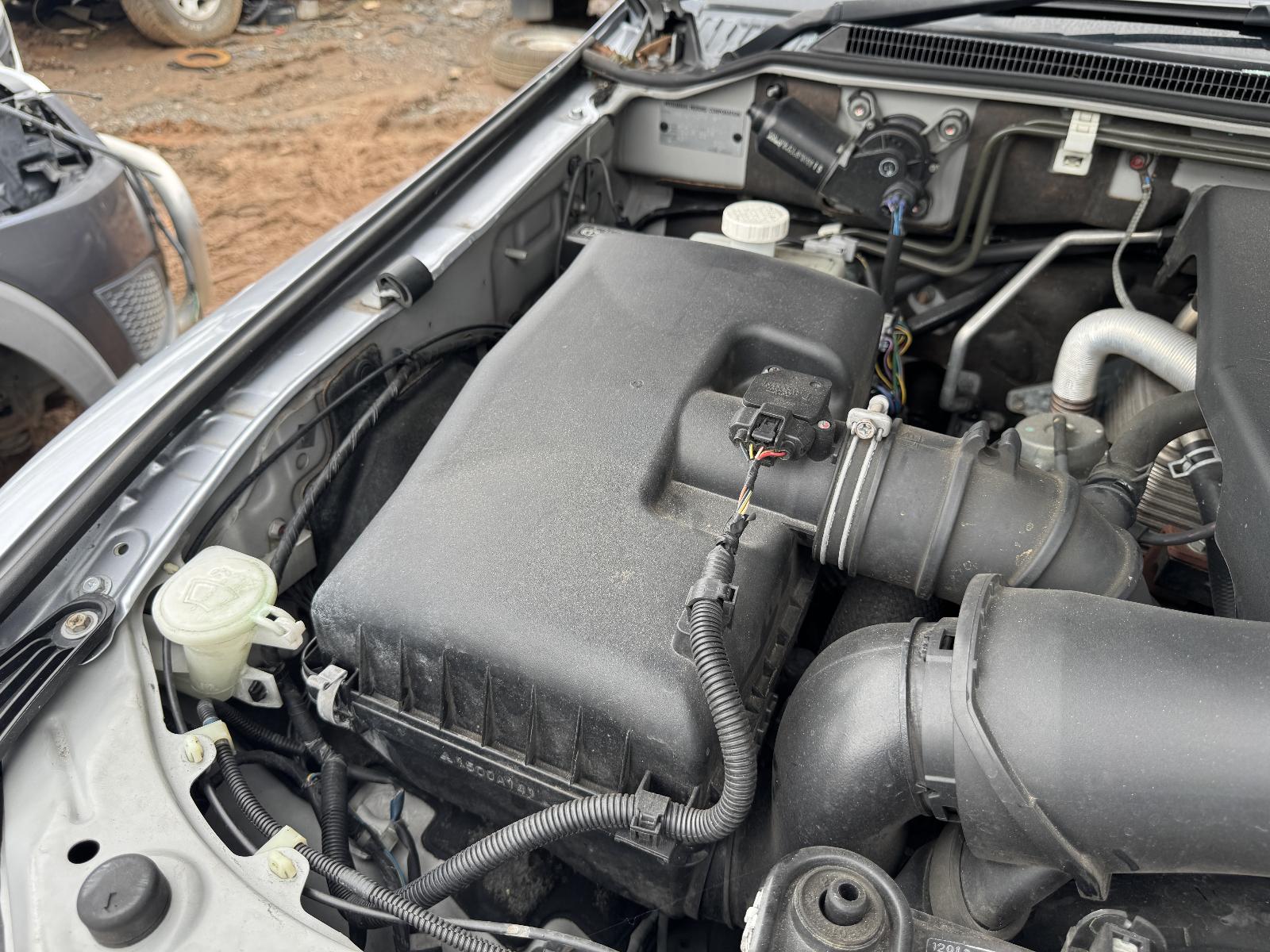 View Auto part Engine MITSUBISHI PAJERO 2014