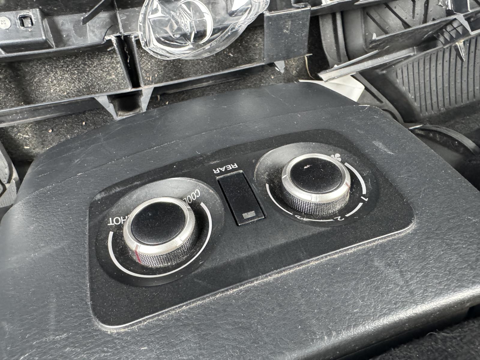 View Auto part Engine MITSUBISHI PAJERO 2014
