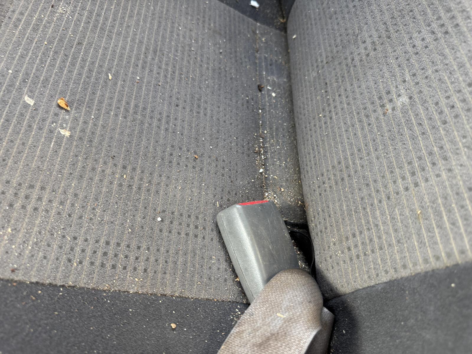 View NISSAN NAVARA 2003 4 Door Utility Breaking