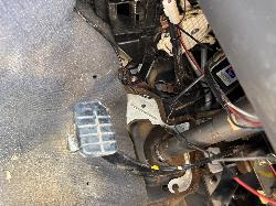 View NISSAN NAVARA 2003 4 Door Utility Breaking
