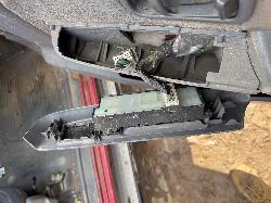 View NISSAN NAVARA 2003 4 Door Utility Breaking