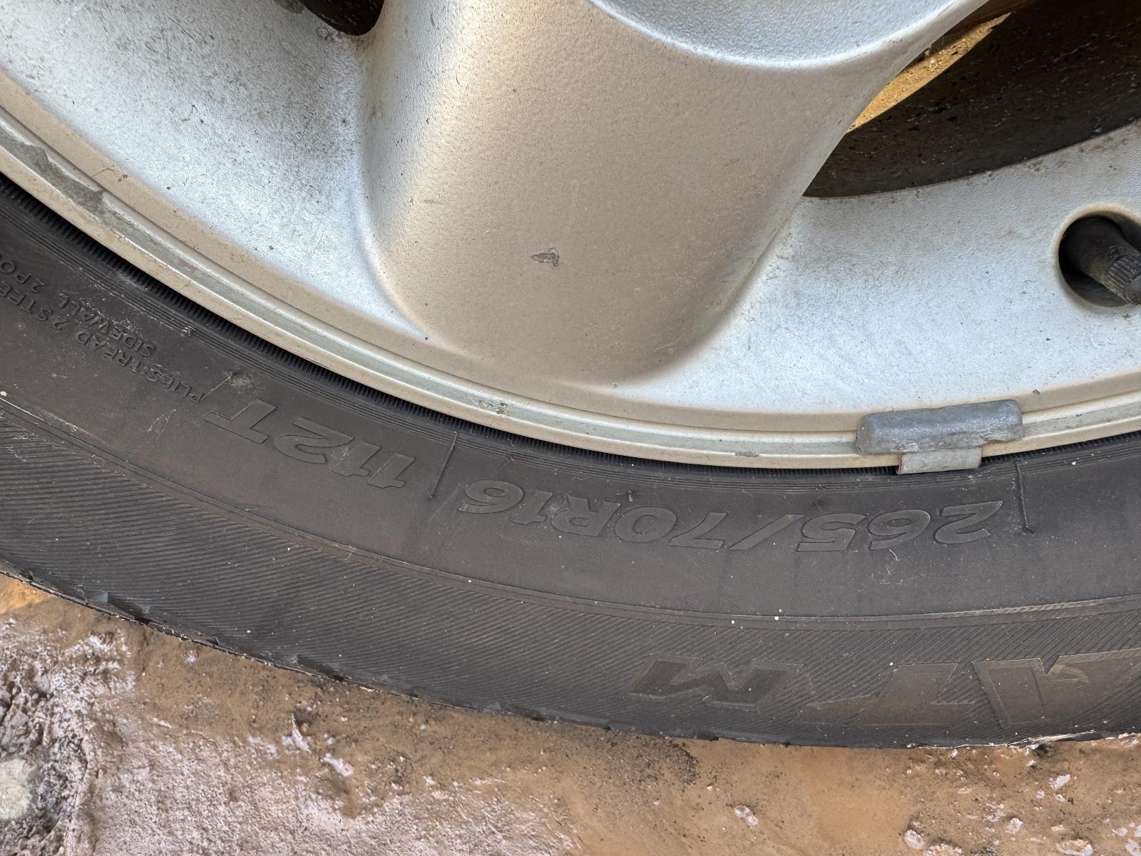 View NISSAN NAVARA 2003 4 Door Utility Breaking