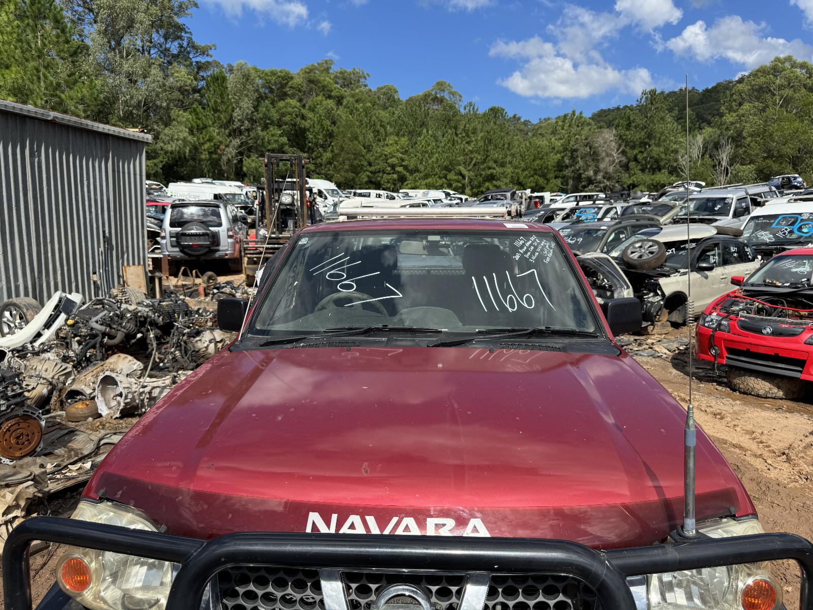 View NISSAN NAVARA 2003 4 Door Utility Breaking