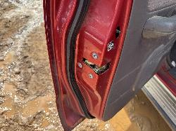 View NISSAN NAVARA 2003 4 Door Utility Breaking