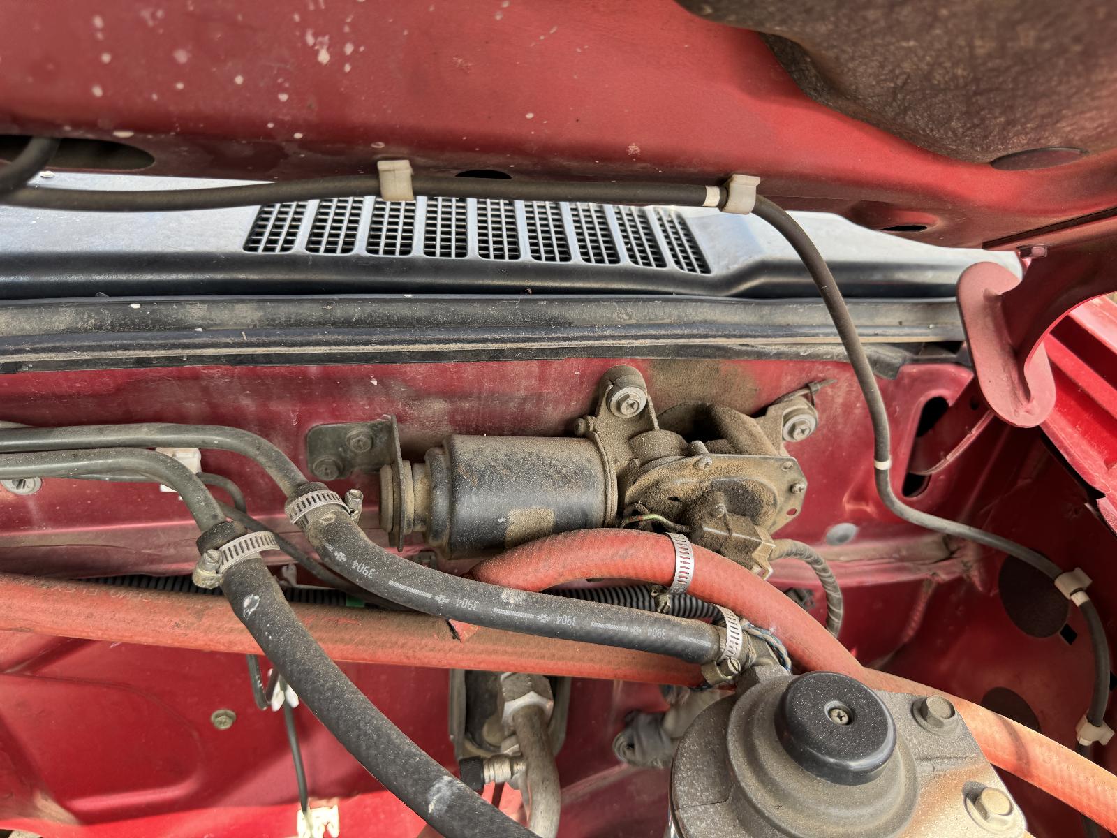 View NISSAN NAVARA 2003 4 Door Utility Breaking