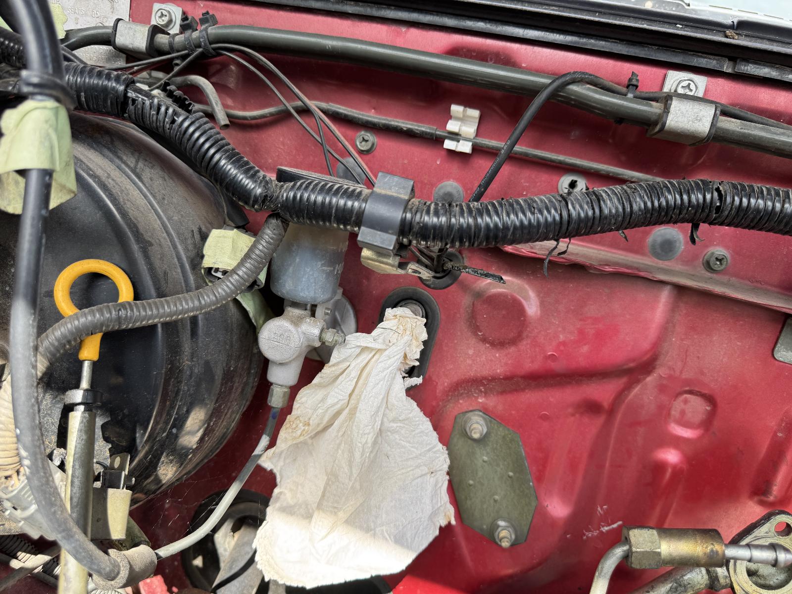 View NISSAN NAVARA 2003 4 Door Utility Breaking