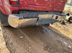 View NISSAN NAVARA 2003 4 Door Utility Breaking