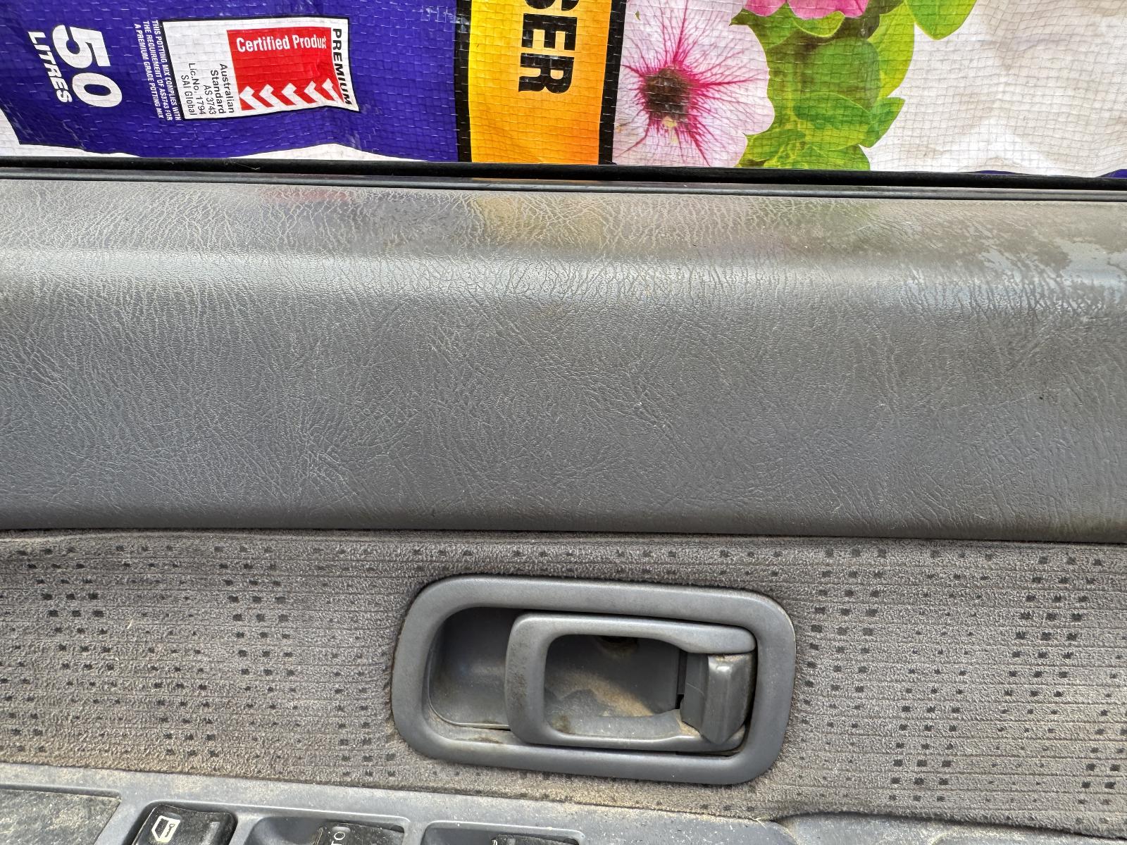 View NISSAN NAVARA 2003 4 Door Utility Breaking