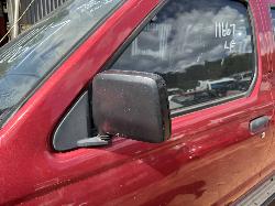 View NISSAN NAVARA 2003 4 Door Utility Breaking