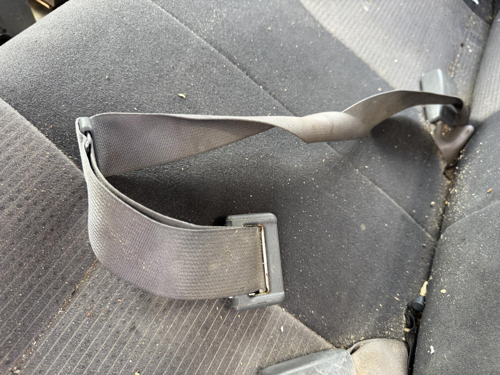 View NISSAN NAVARA 2003 4 Door Utility Breaking