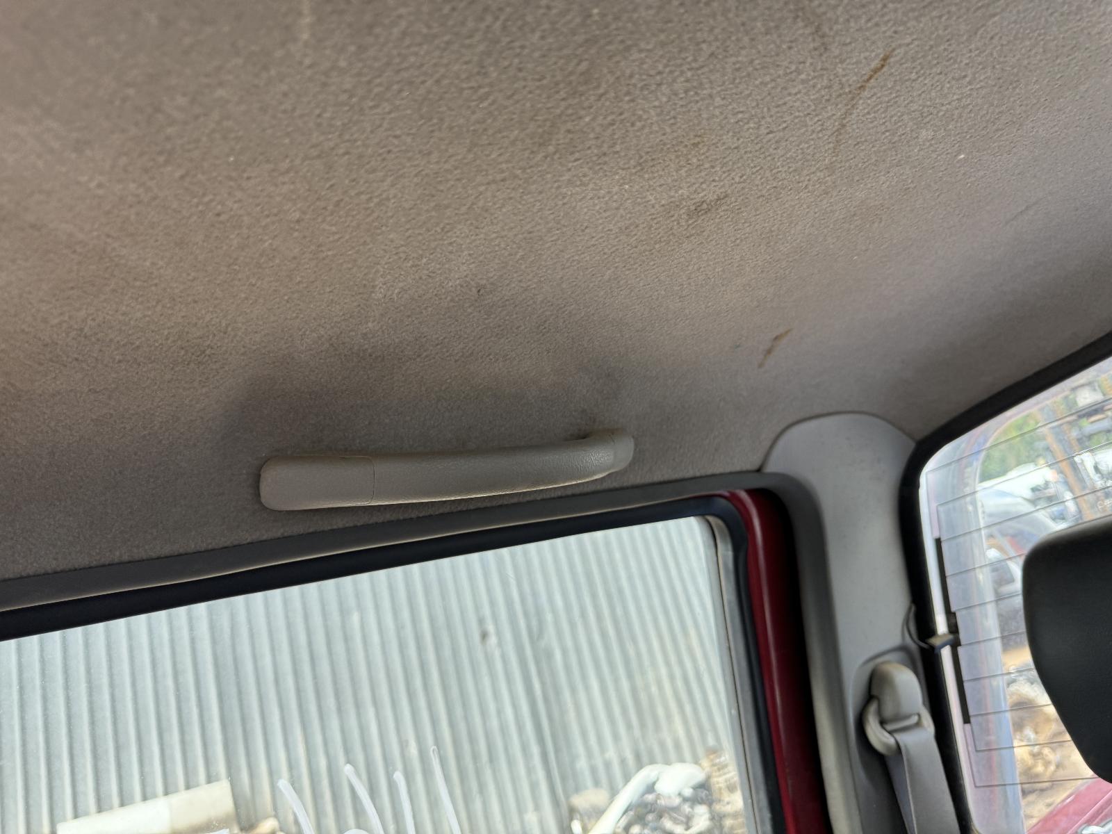 View NISSAN NAVARA 2003 4 Door Utility Breaking