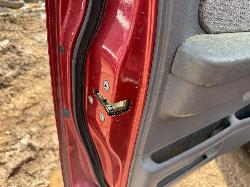 View NISSAN NAVARA 2003 4 Door Utility Breaking
