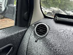 View RENAULT KANGOO 2016 2 Door Van Breaking