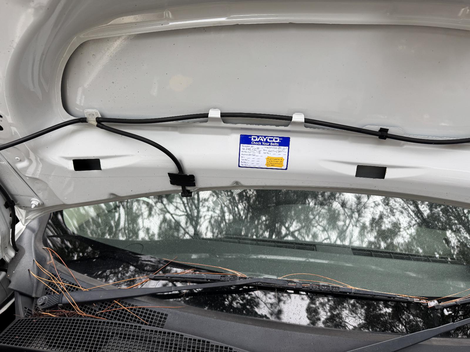 View RENAULT KANGOO 2016 2 Door Van Breaking