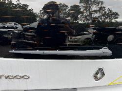 View RENAULT KANGOO 2016 2 Door Van Breaking