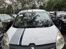 View RENAULT KANGOO 2016 2 Door Van Breaking