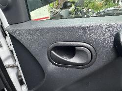 View RENAULT KANGOO 2016 2 Door Van Breaking