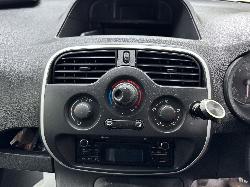 View RENAULT KANGOO 2016 2 Door Van Breaking